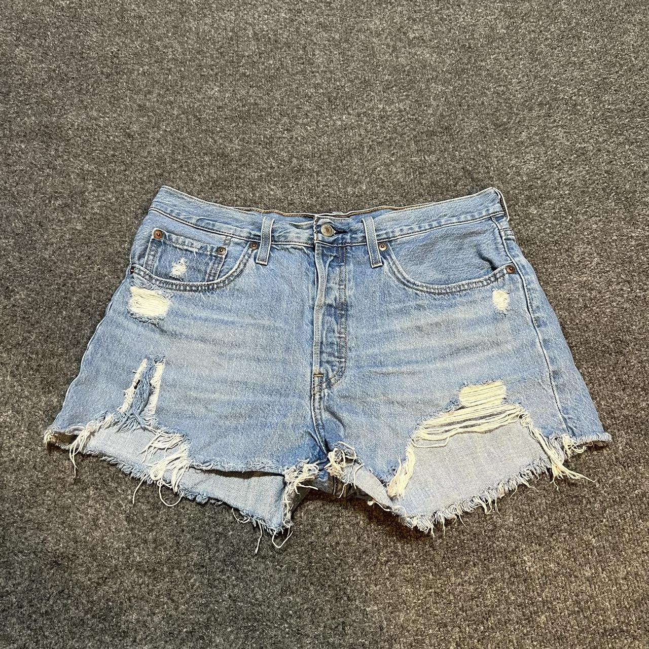 Levis ripped deals shorts women's