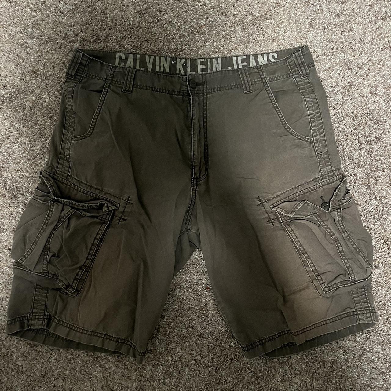 Calvin klein mens outlet cargo shorts