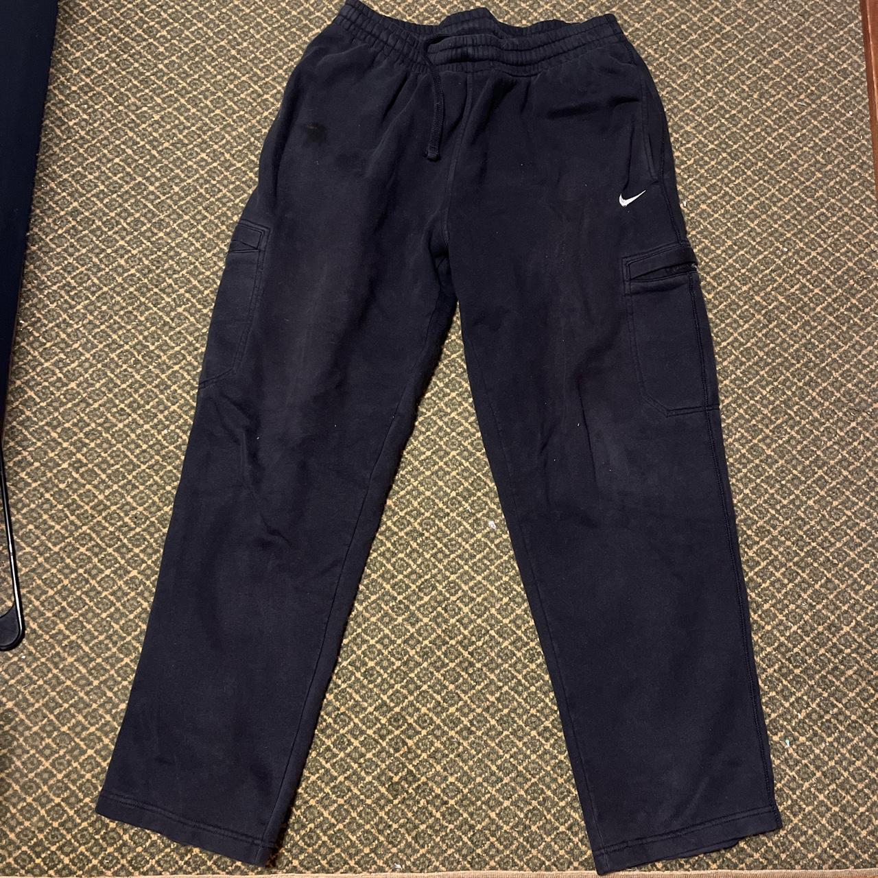 mens cargo sweatpants nike