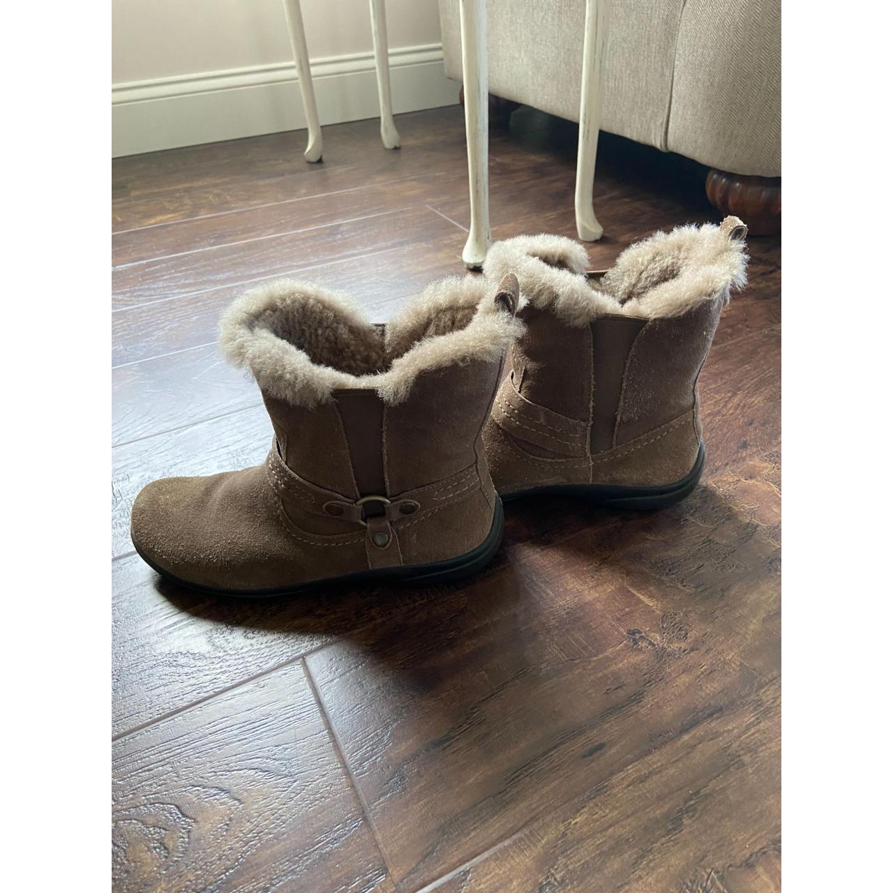 Abeo boots (Size 8) - Depop