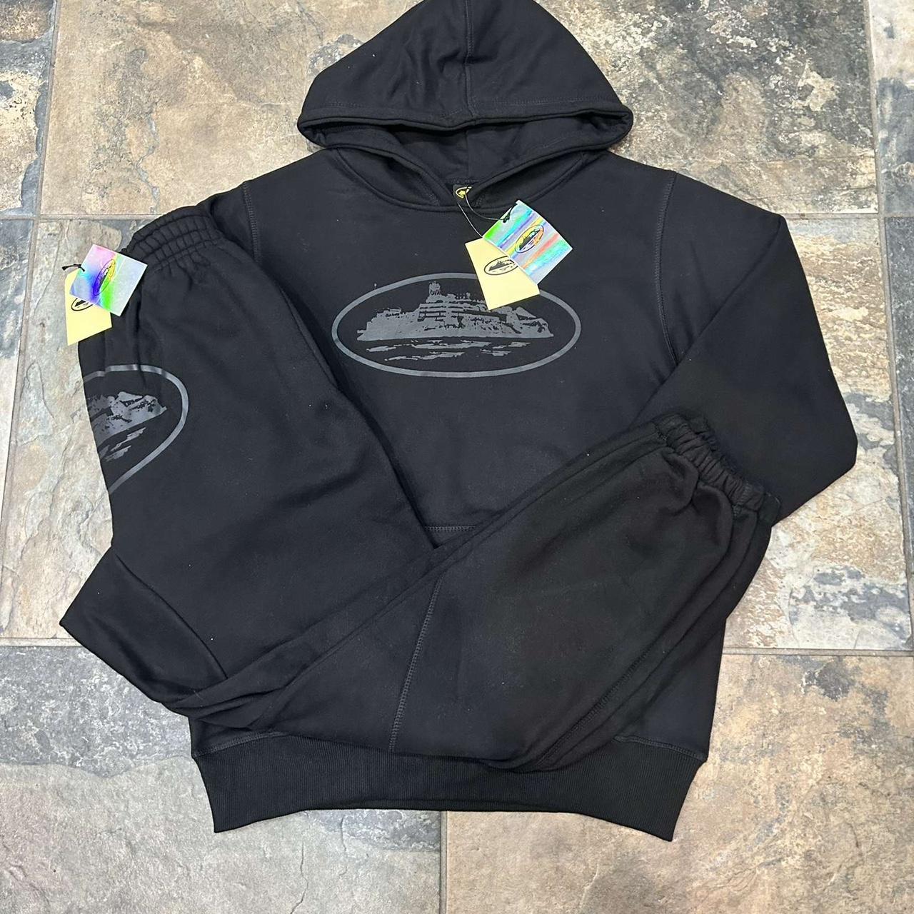 Corteiz Triple Black Tracksuit (M) Free Delivery - Depop