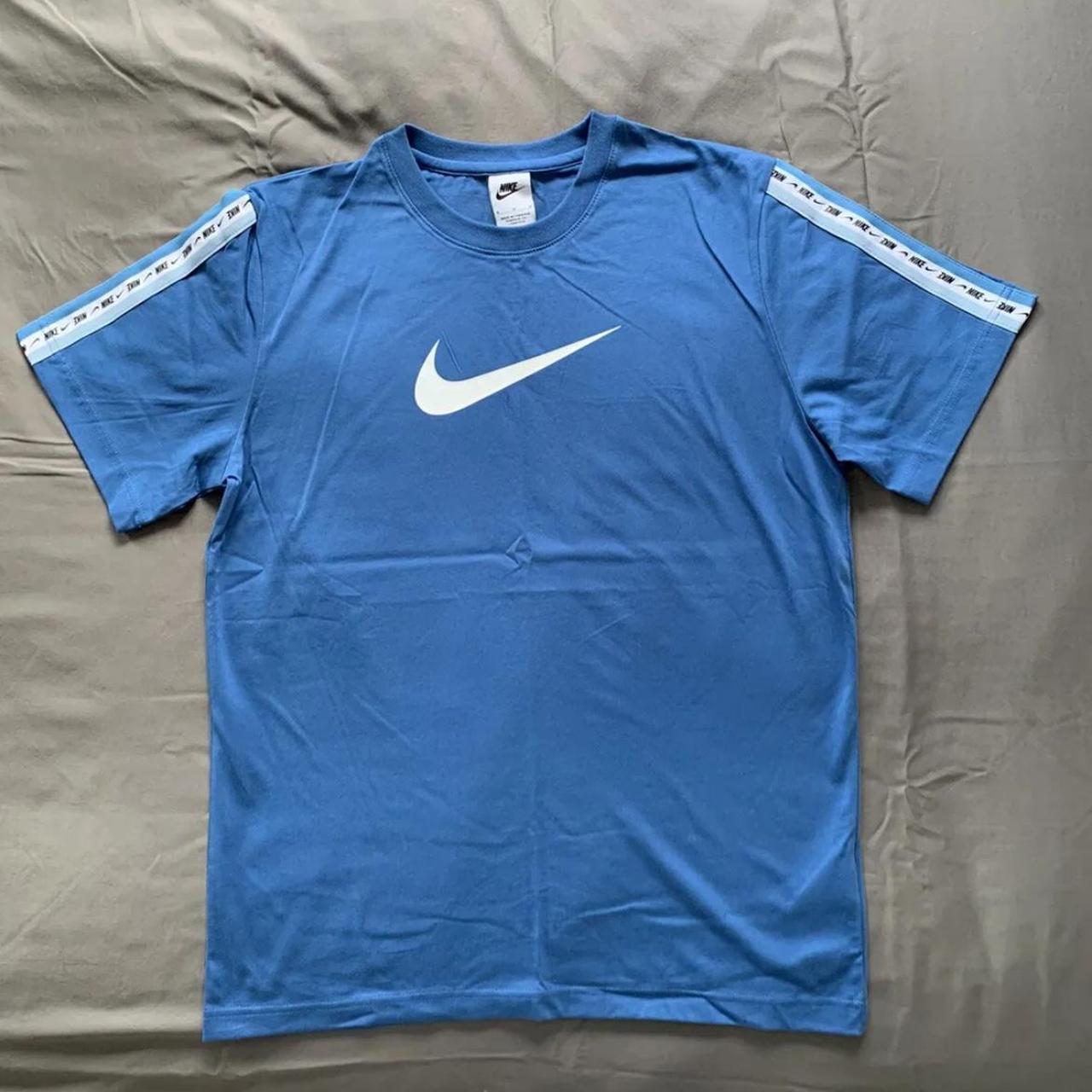 nike repeat t shirt blue