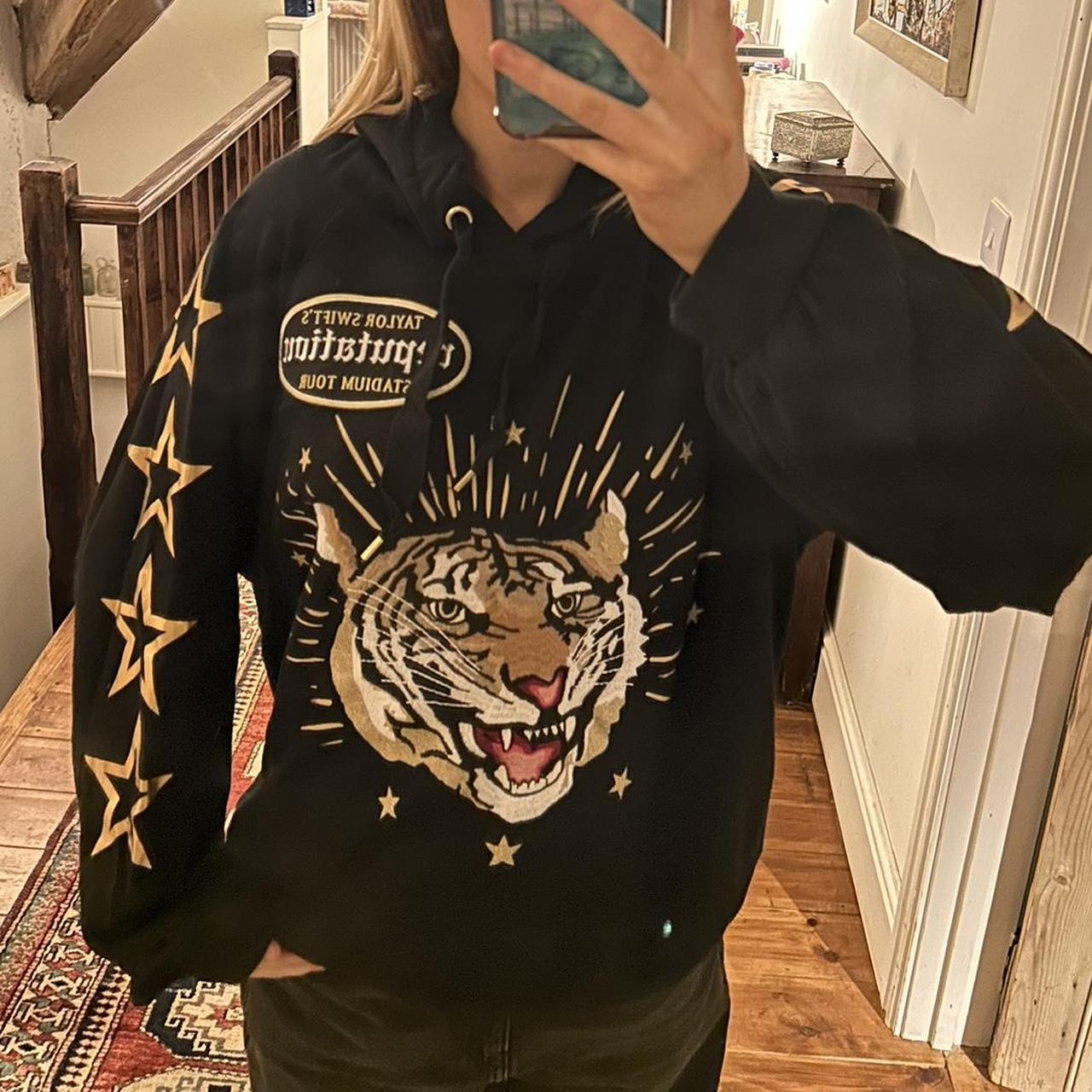 Reputation discount tour hoodie