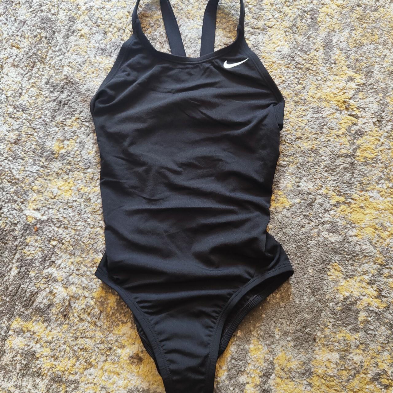 does nike swimwear run small