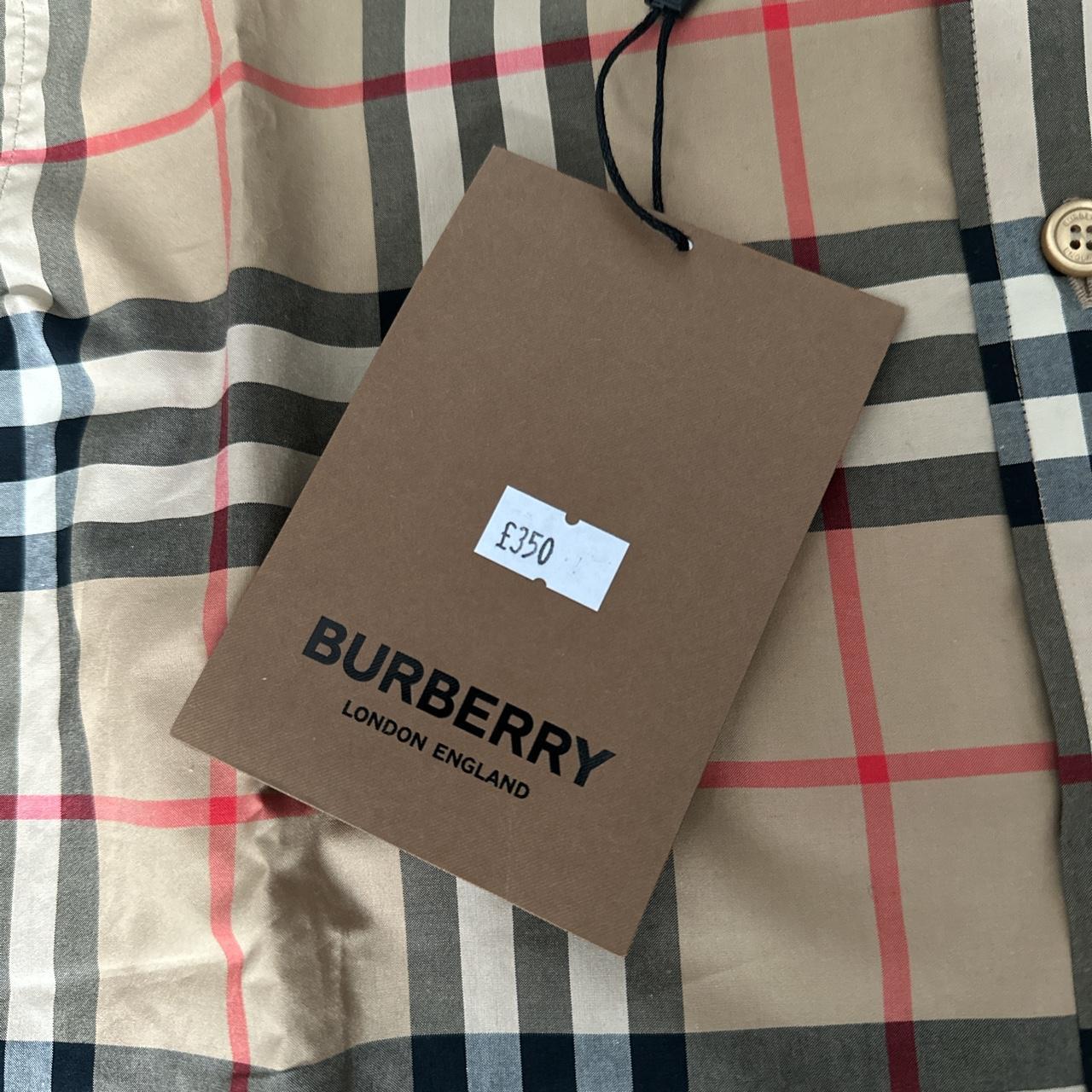 100% authentic Burberry tshirt New with tag Unisex - Depop