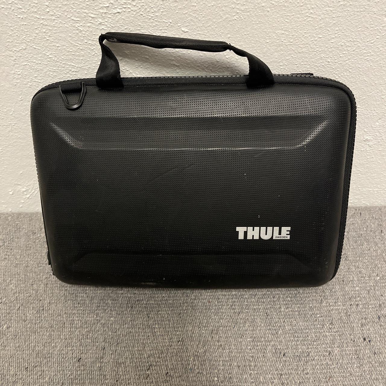 Thule Laptop Case Depop
