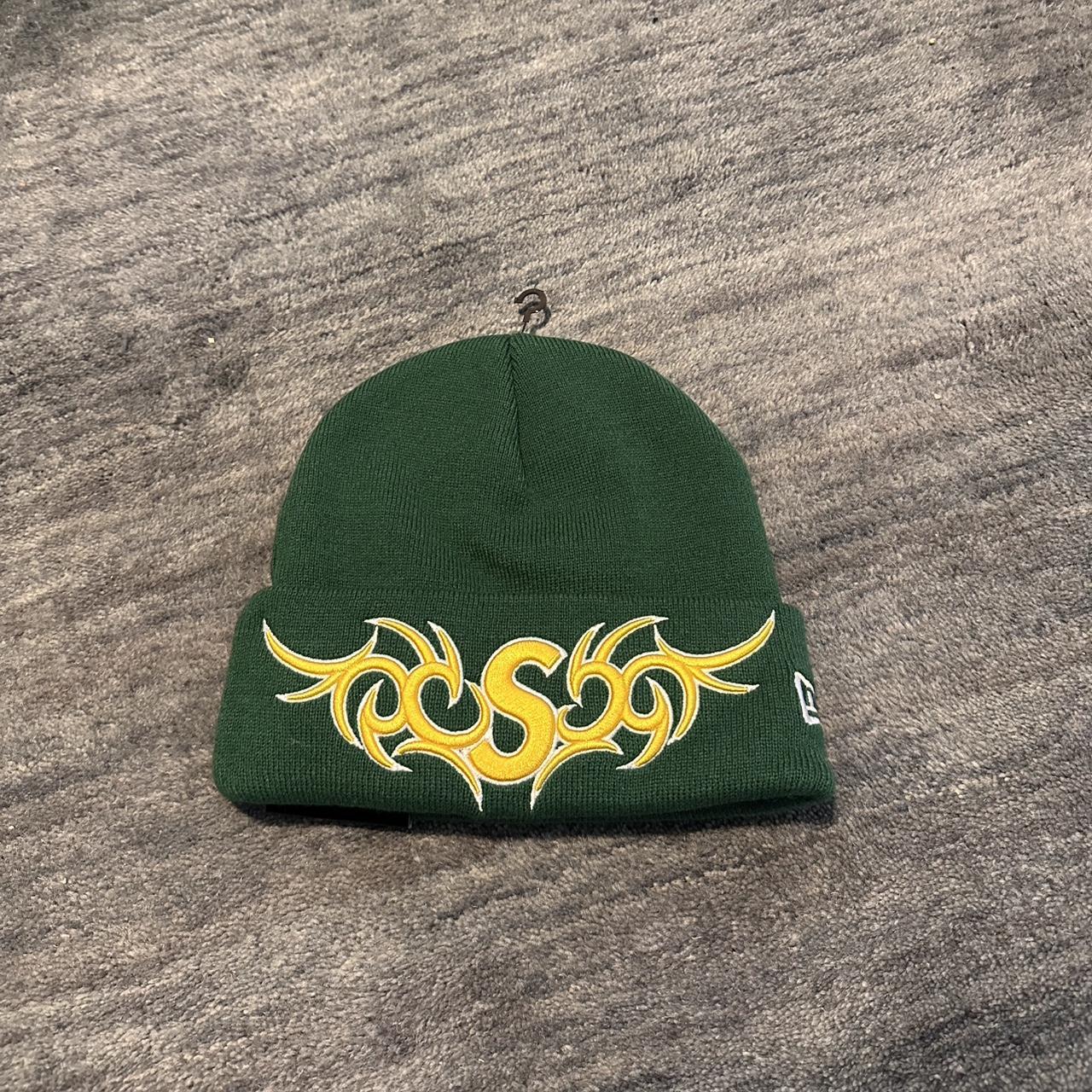 Palace beanie-hat - Depop
