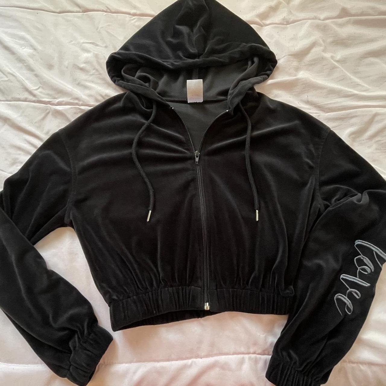 Y2K Black Cropped Jacket Size Small #croppedjacket #y2k - Depop