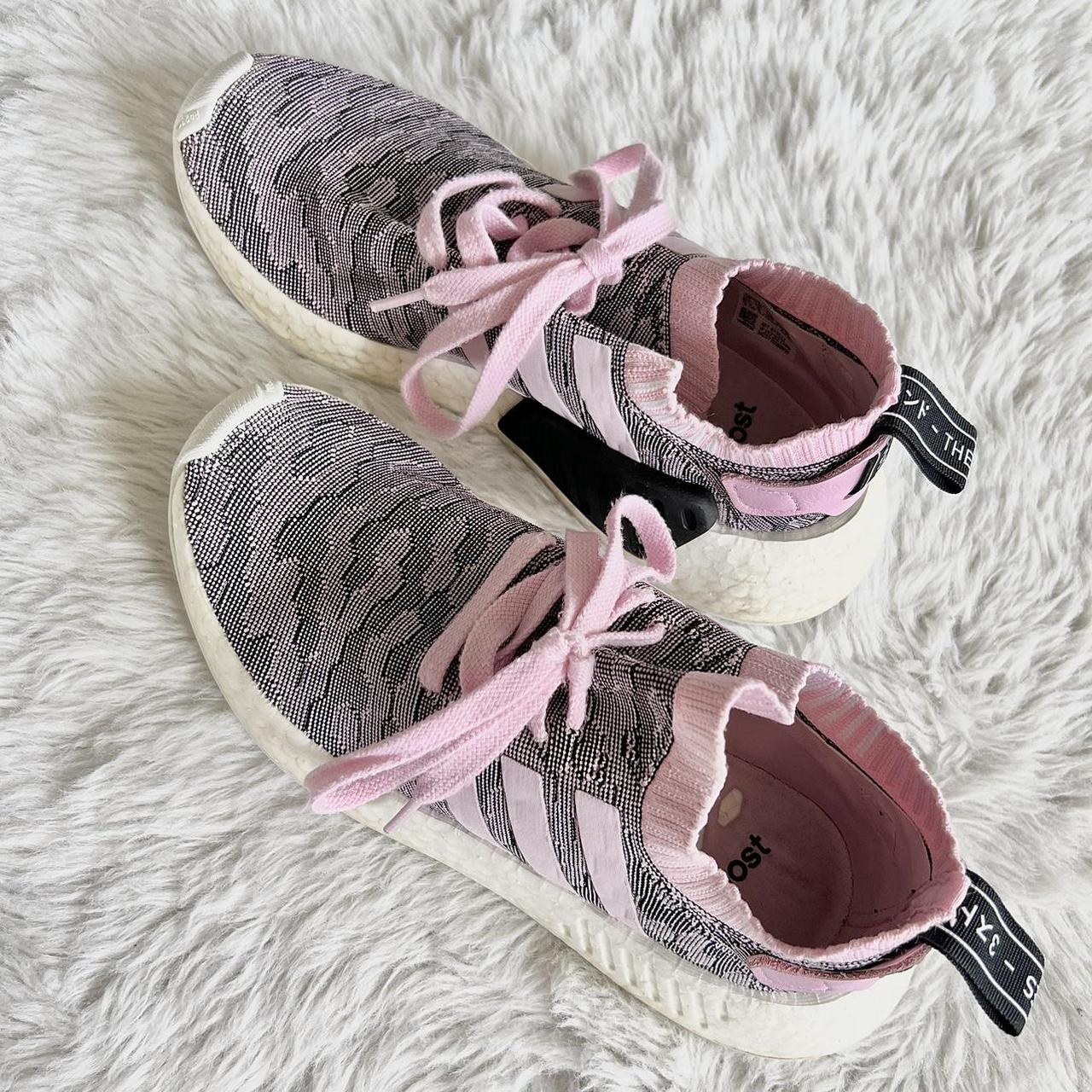 Adidas nmd_r2 discount primeknit shoes women's