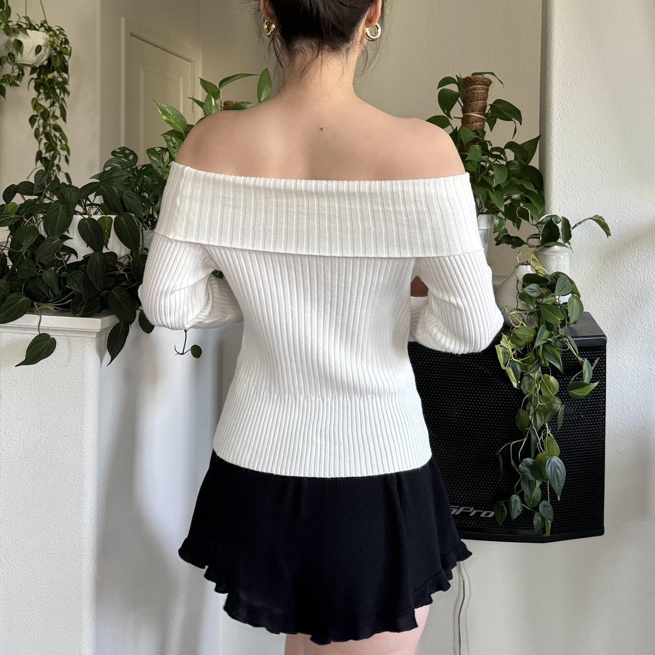 🤍White Off Shoulder Knit Top🤍 Amazingly cute... - Depop