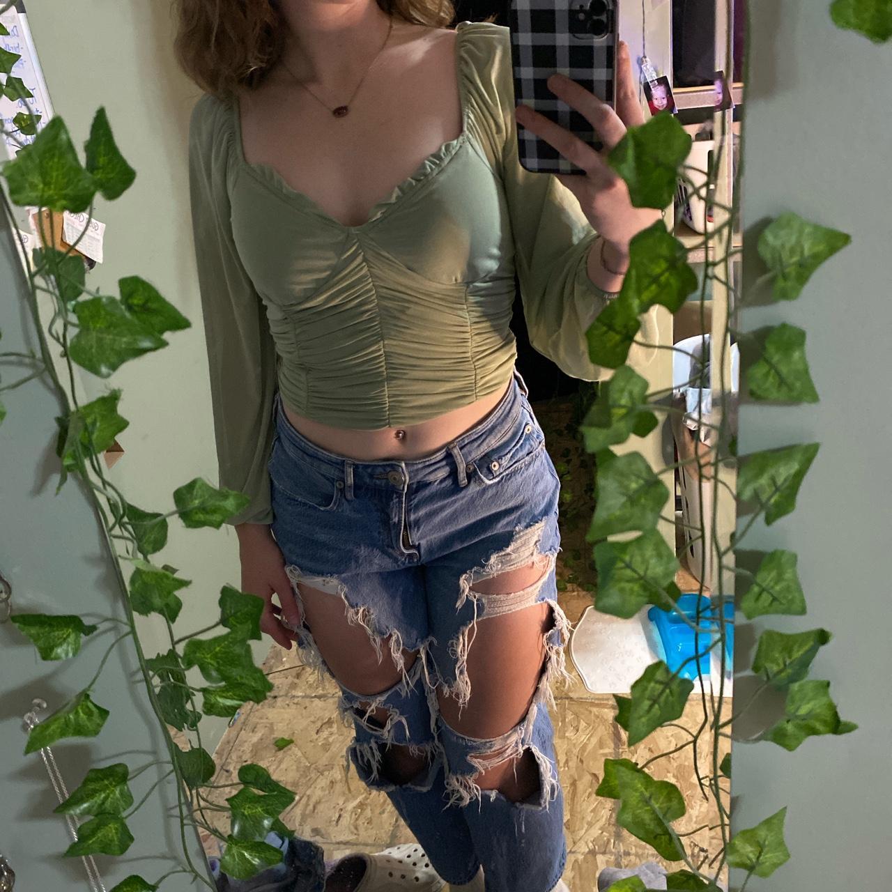 Rue 21 Women's Green Blouse Depop