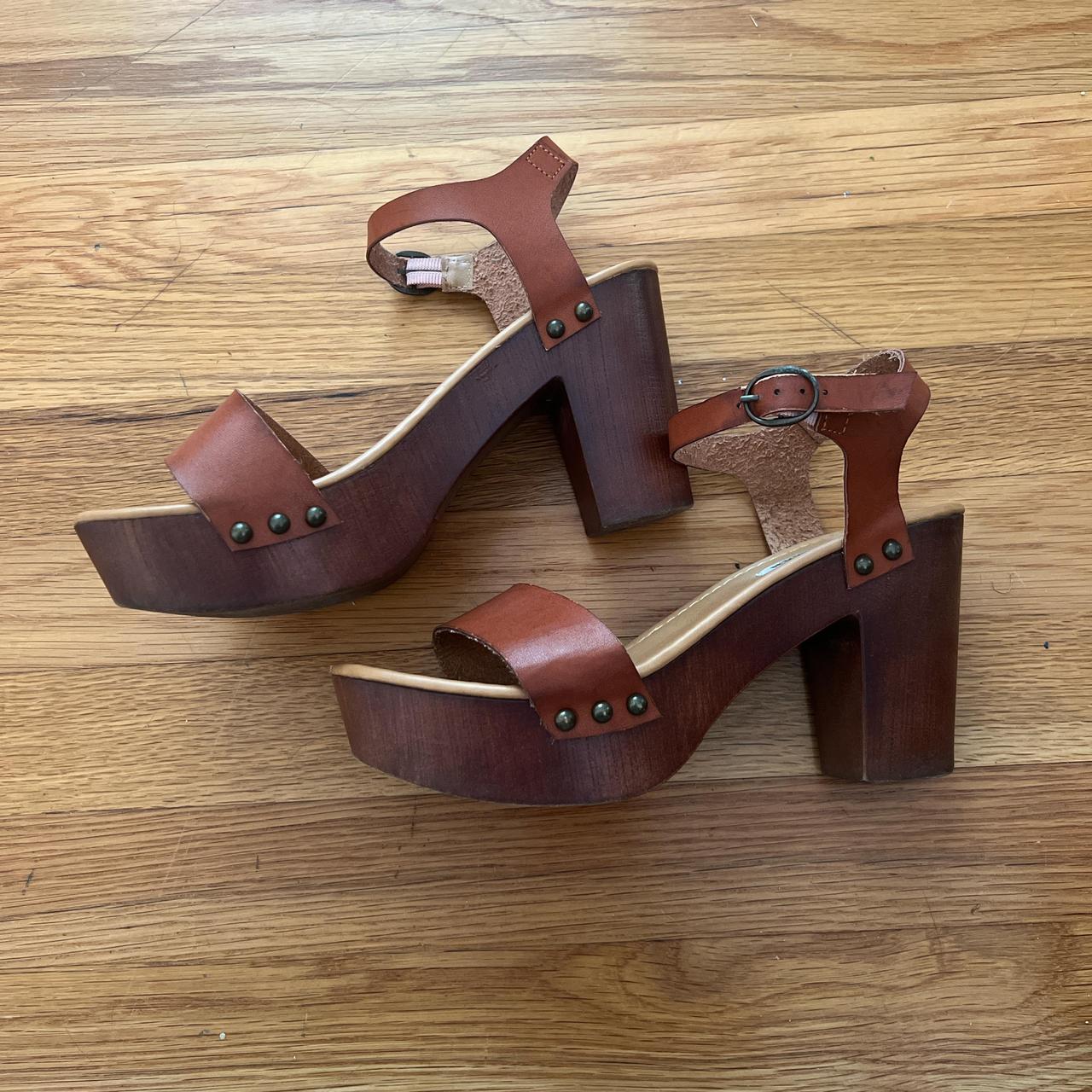 Steve clearance madden wood heel