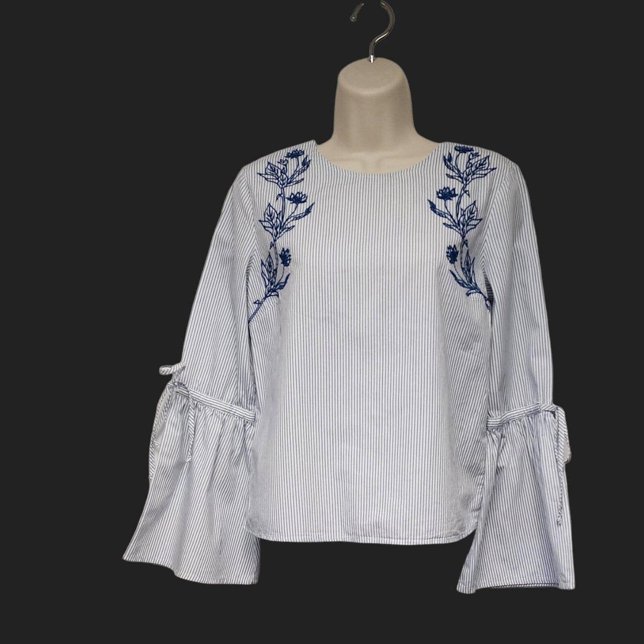 Dizzy Lizzy Women's Blue and White Blouse