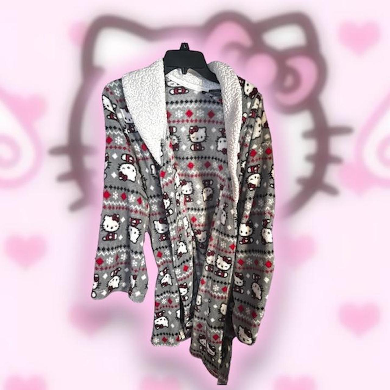 Y2k hello kitty robe ☆ Depop