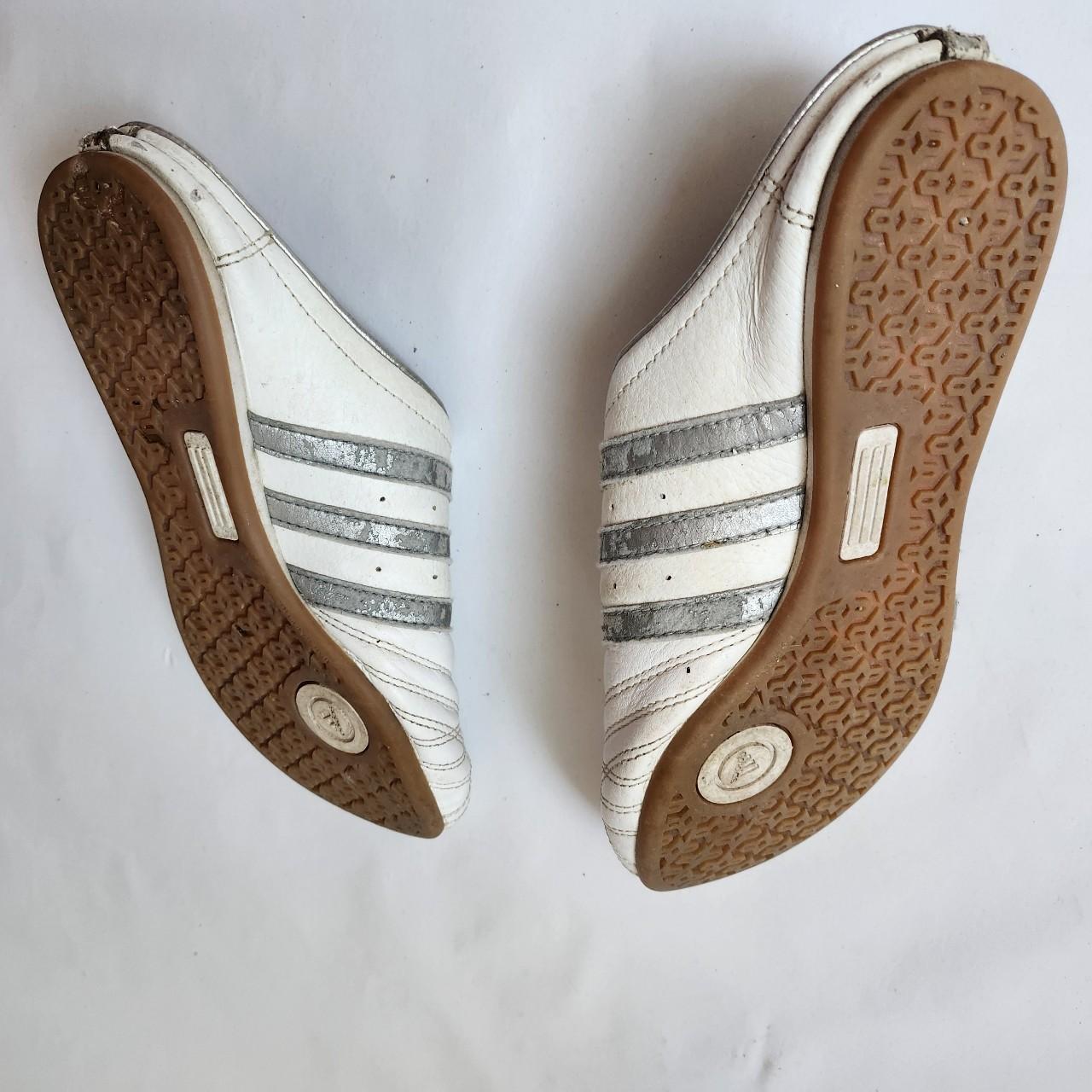 Prajna adidas hotsell