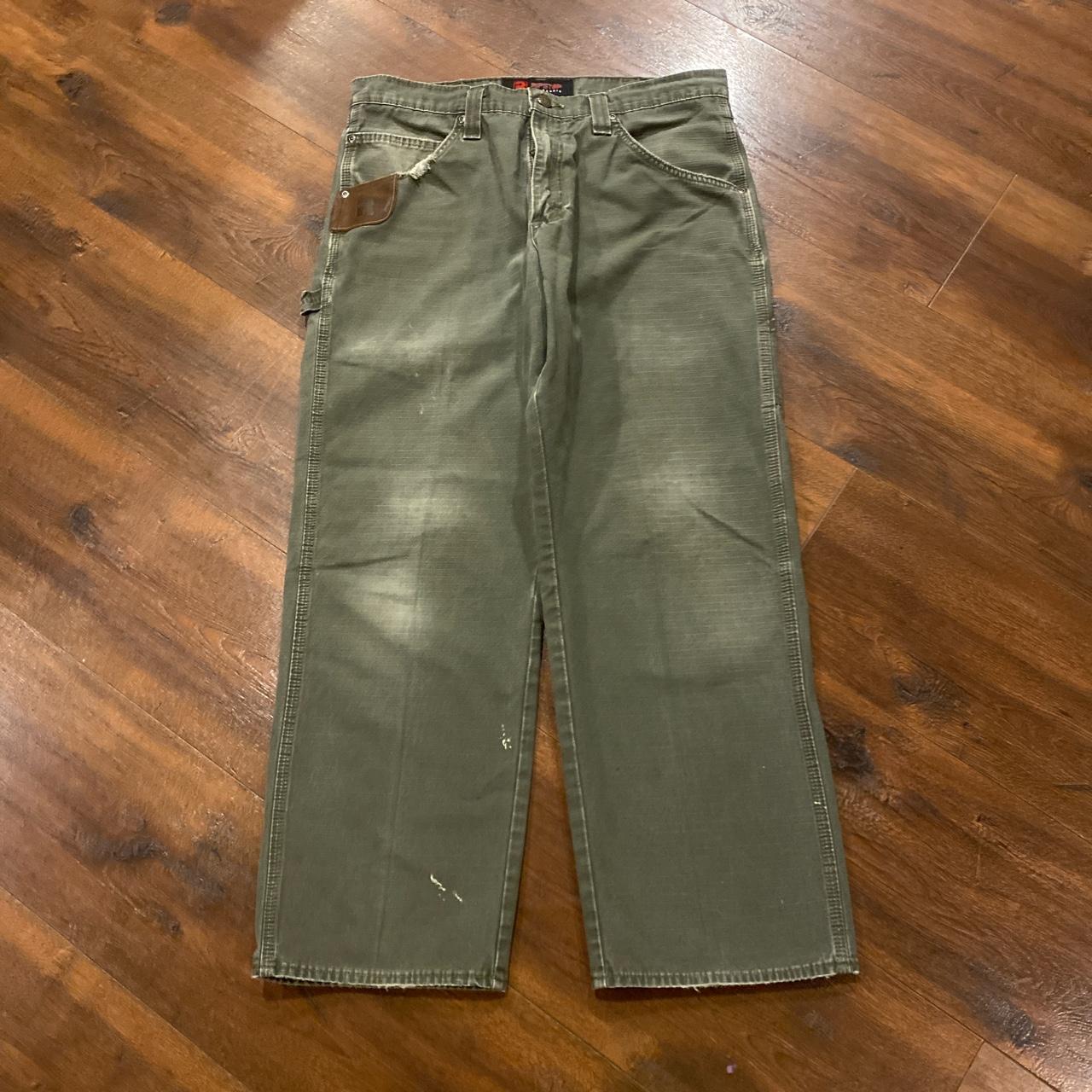 Olive green wrangler Riggs 34/30 - Depop