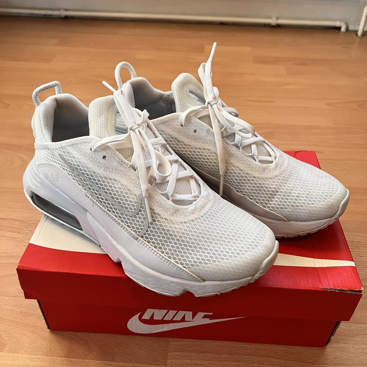 nike air max 2090 trainers in white