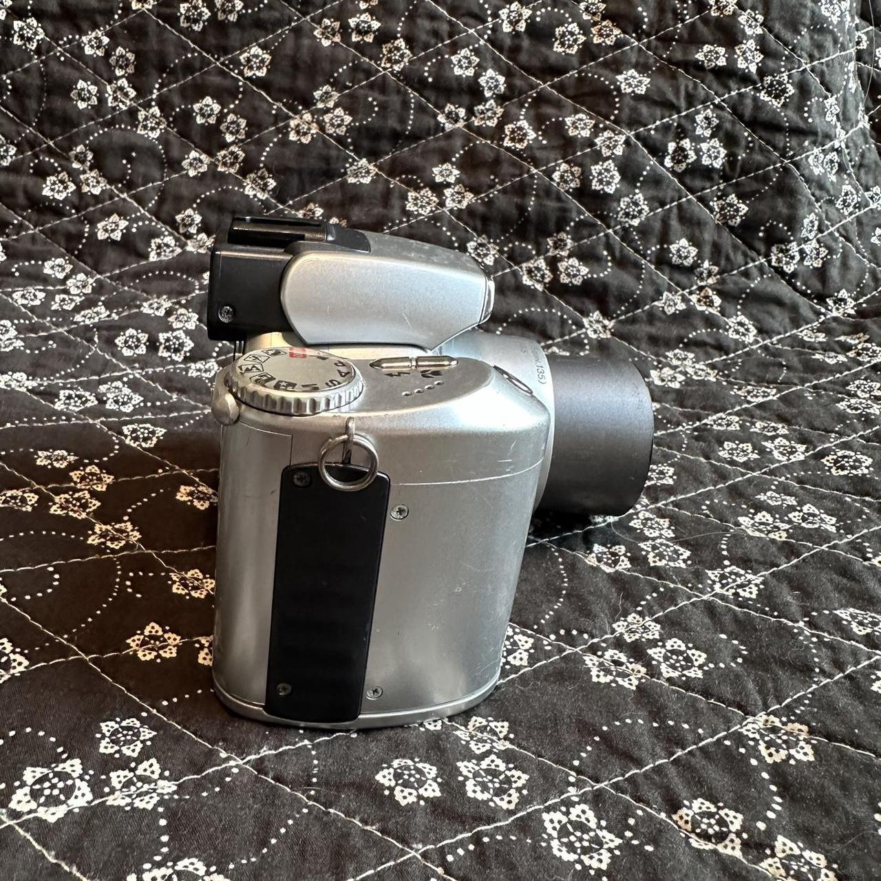 Minolta DiMAGE Z1 *digital camera* tested,... Depop