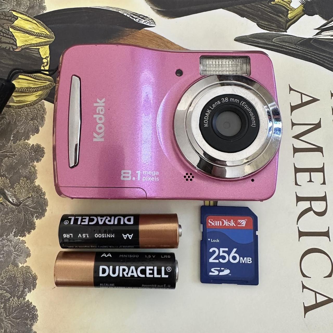 Kodak EasyShare CD22 - Pink - digital camera, comes... - Depop