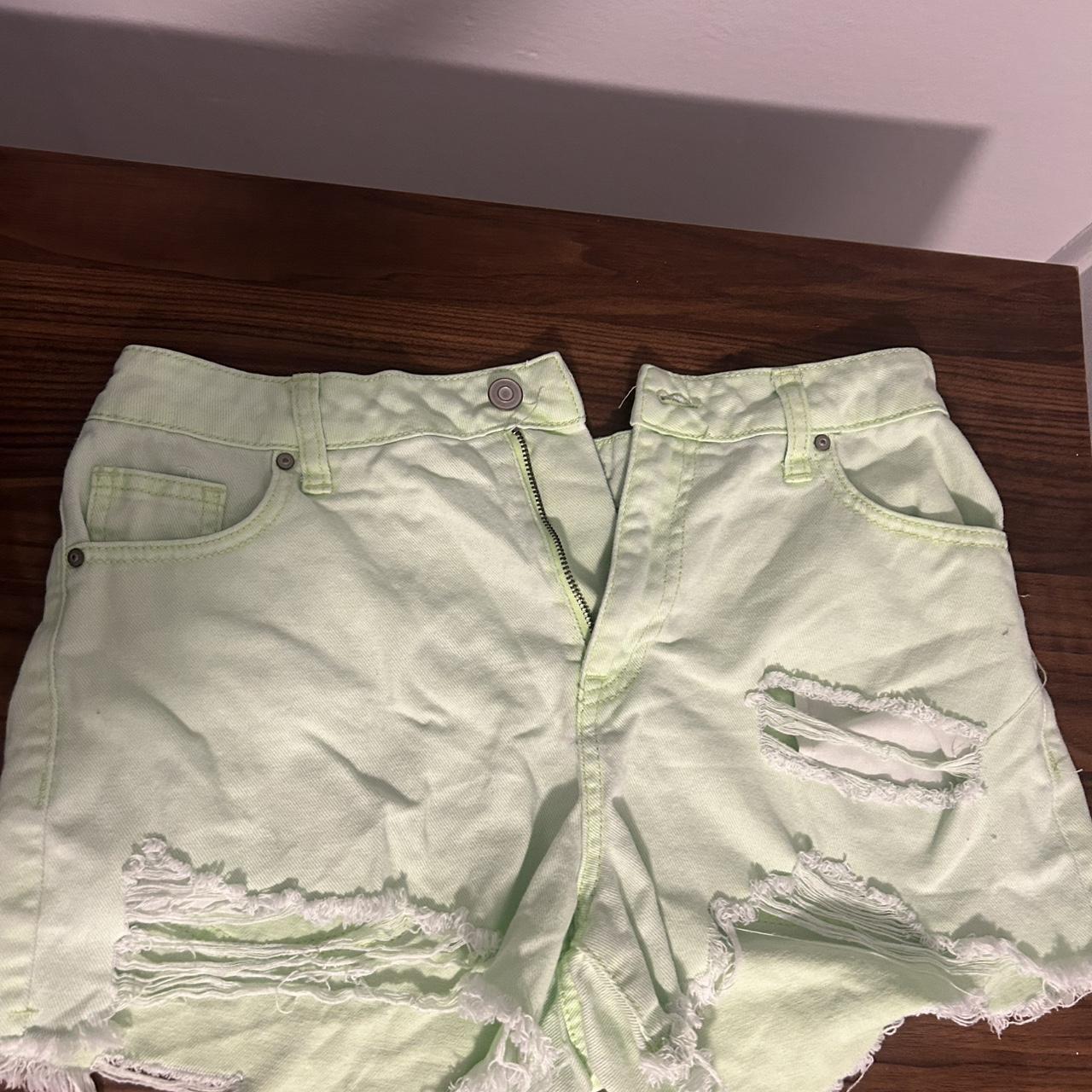 item listed by niraas23