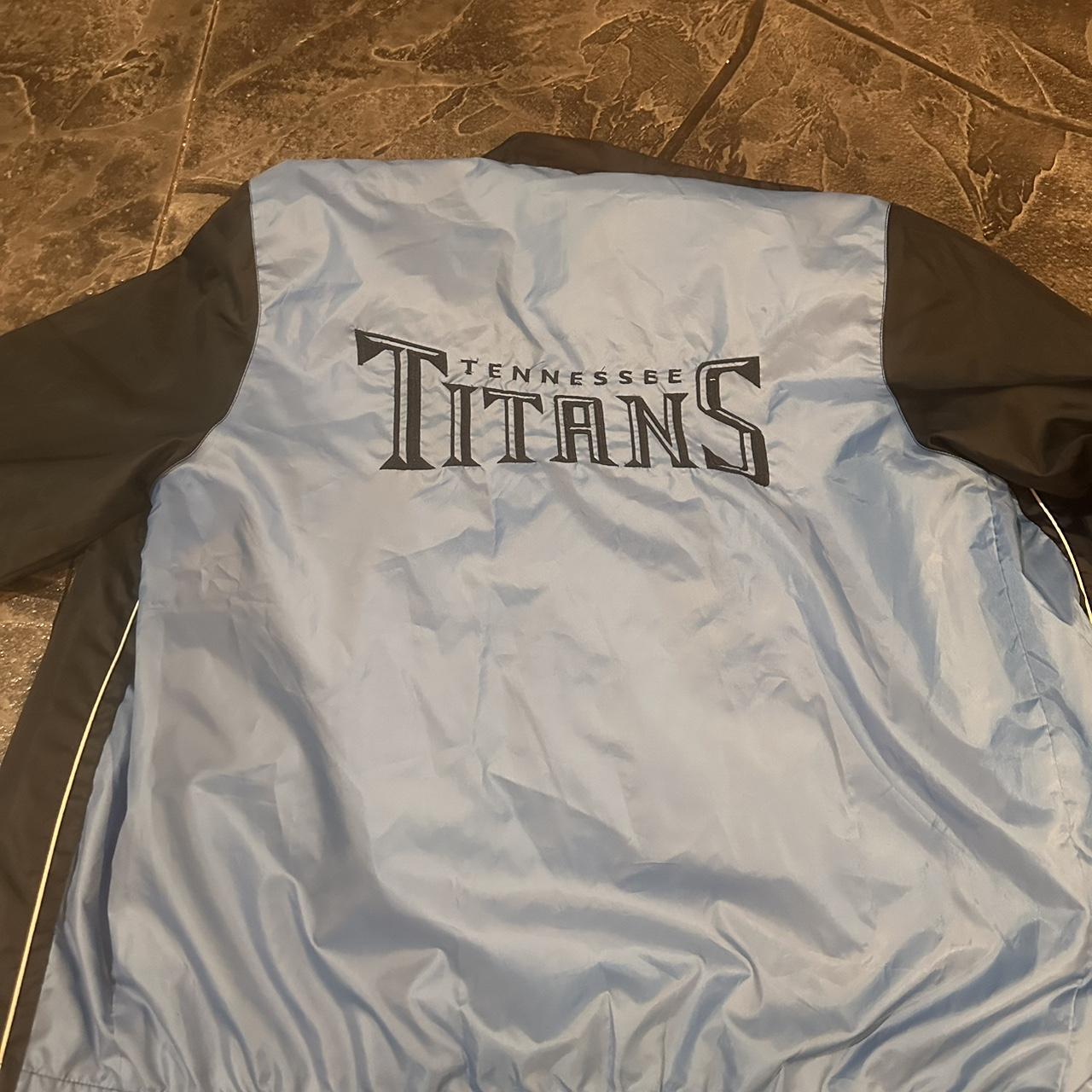 Tennessee Titans Zip Up Hoodie Size XXL - Depop