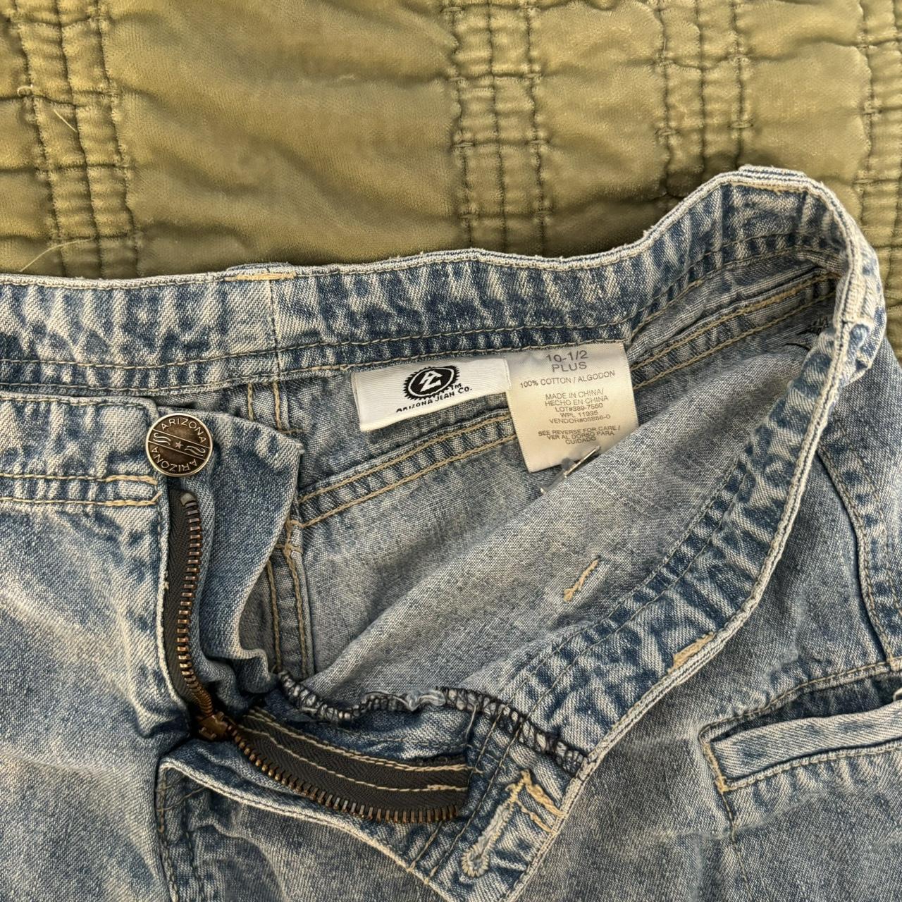 arizona-cargo-jean-booty-shorts-super-low-rise-and-depop