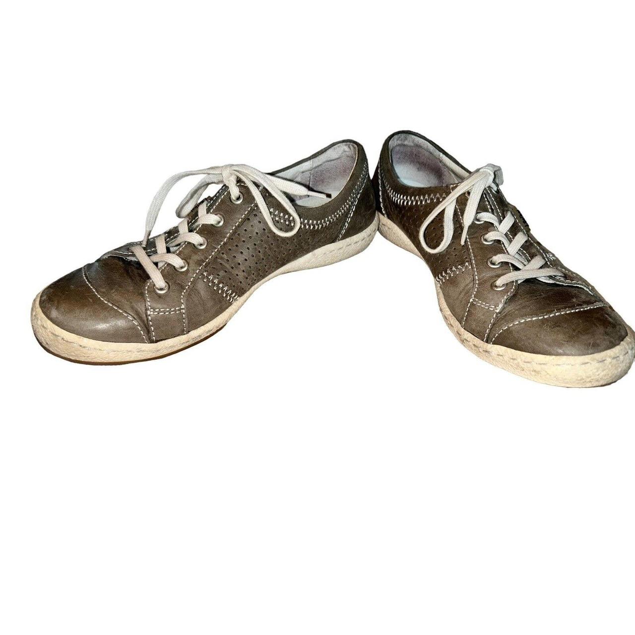 Josef Seibel Tennis shoes Sz 7 Gray Silver Metallic... - Depop