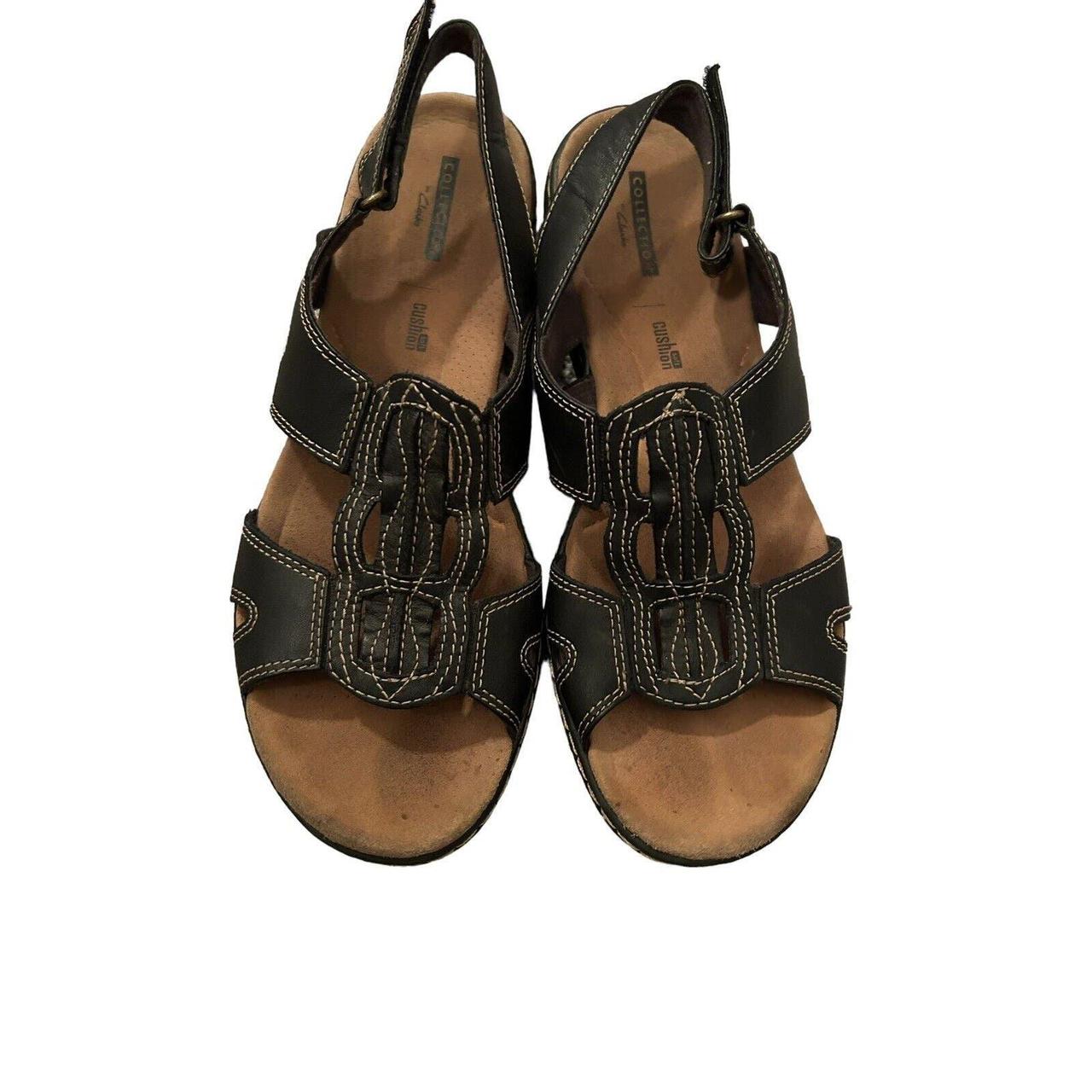 Clarks sandals hot sale size 2