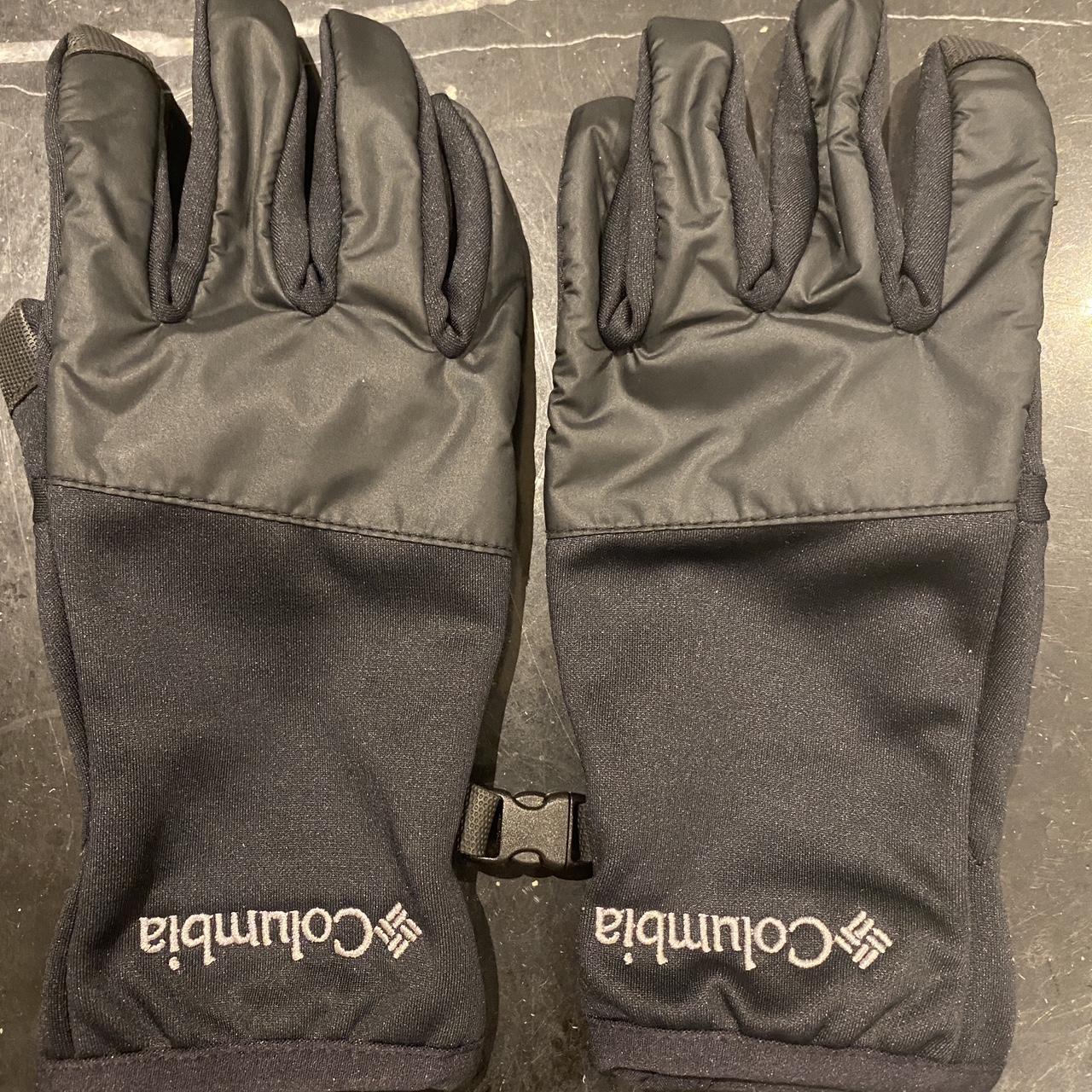 Columbia Women's Cloudcap™ Fleece Gloves in Black NEW - Depop
