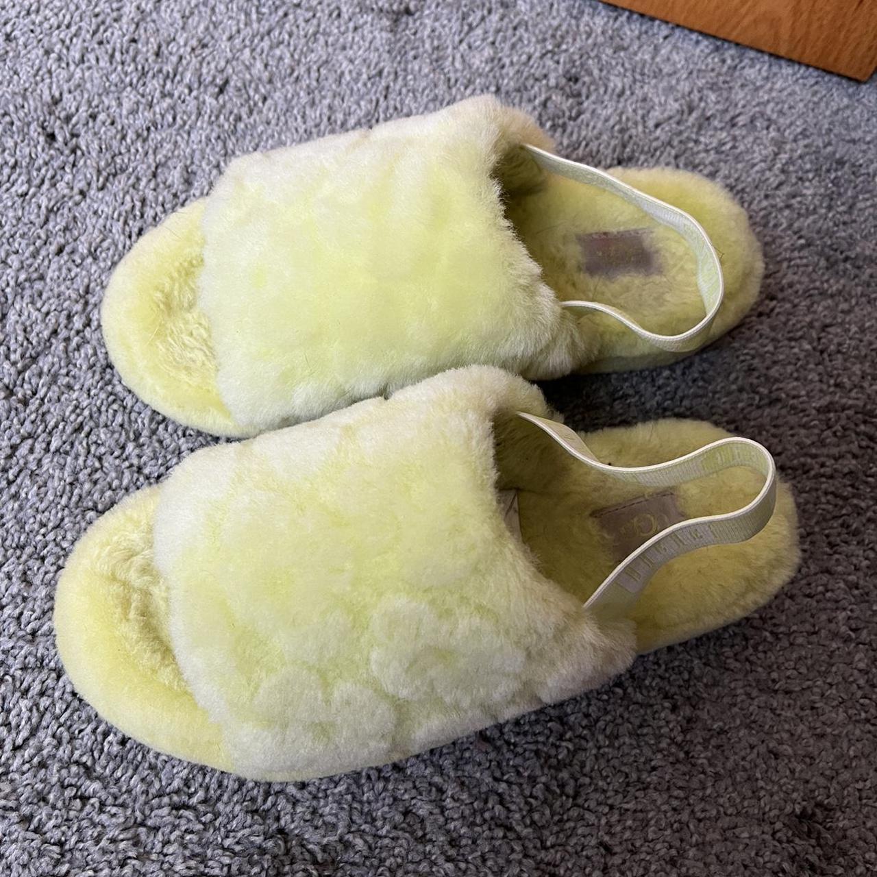 laton fur ugg slides