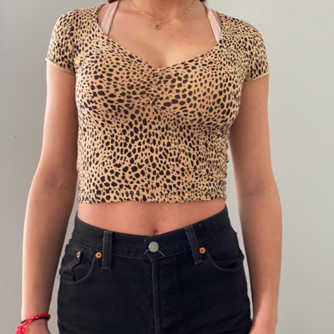 🤍🤍 brandy melville cheetah print top 🤍🤍, -one size