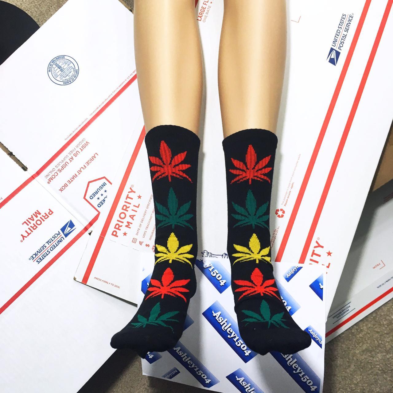 BRAND NEW 3PACK MEN'S SOCKS SIZE MEDIUM CREW... Depop