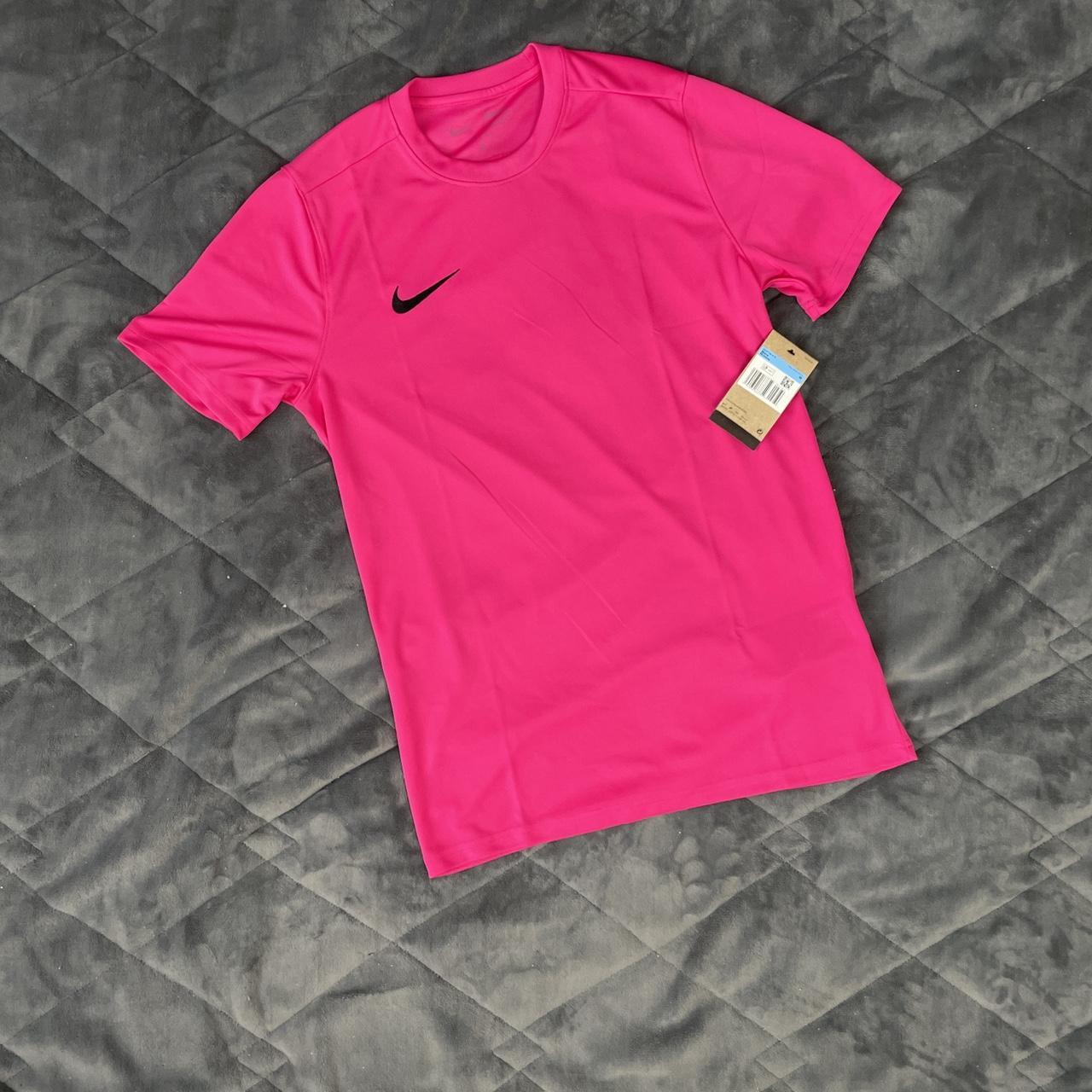 Nike Dri Fit T shrit pink Brand new with tags... - Depop