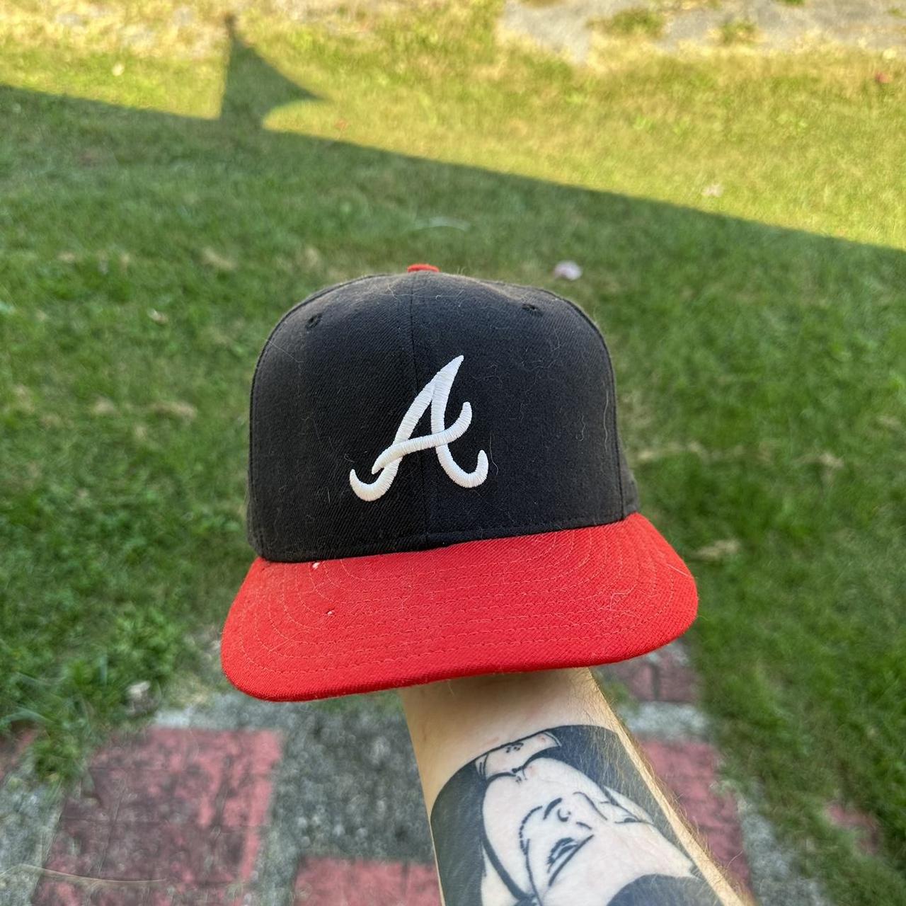 New Era Atlanta Braves Fitted Hat Size 7 3/8 or 58.7cm - Depop