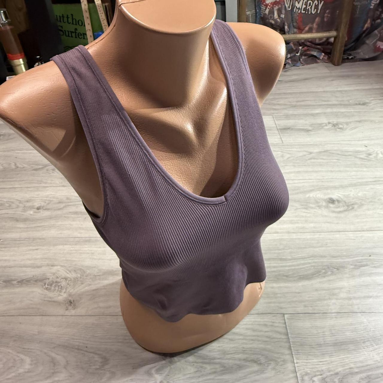 item listed by nobodyveli