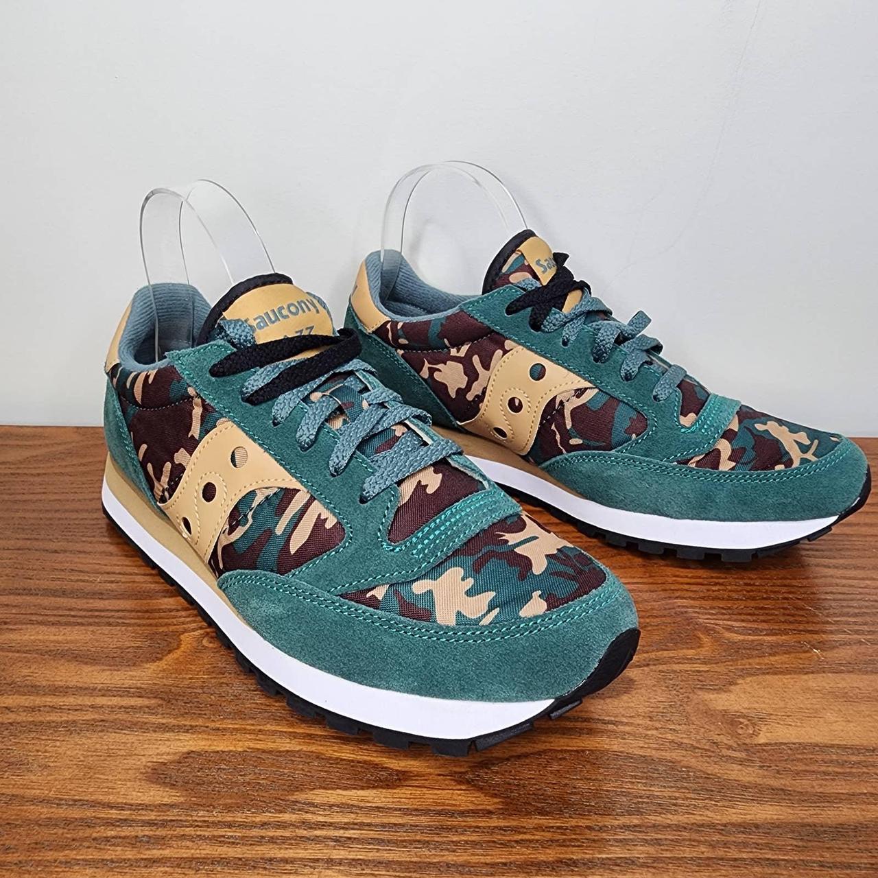 Saucony shop camo shoes