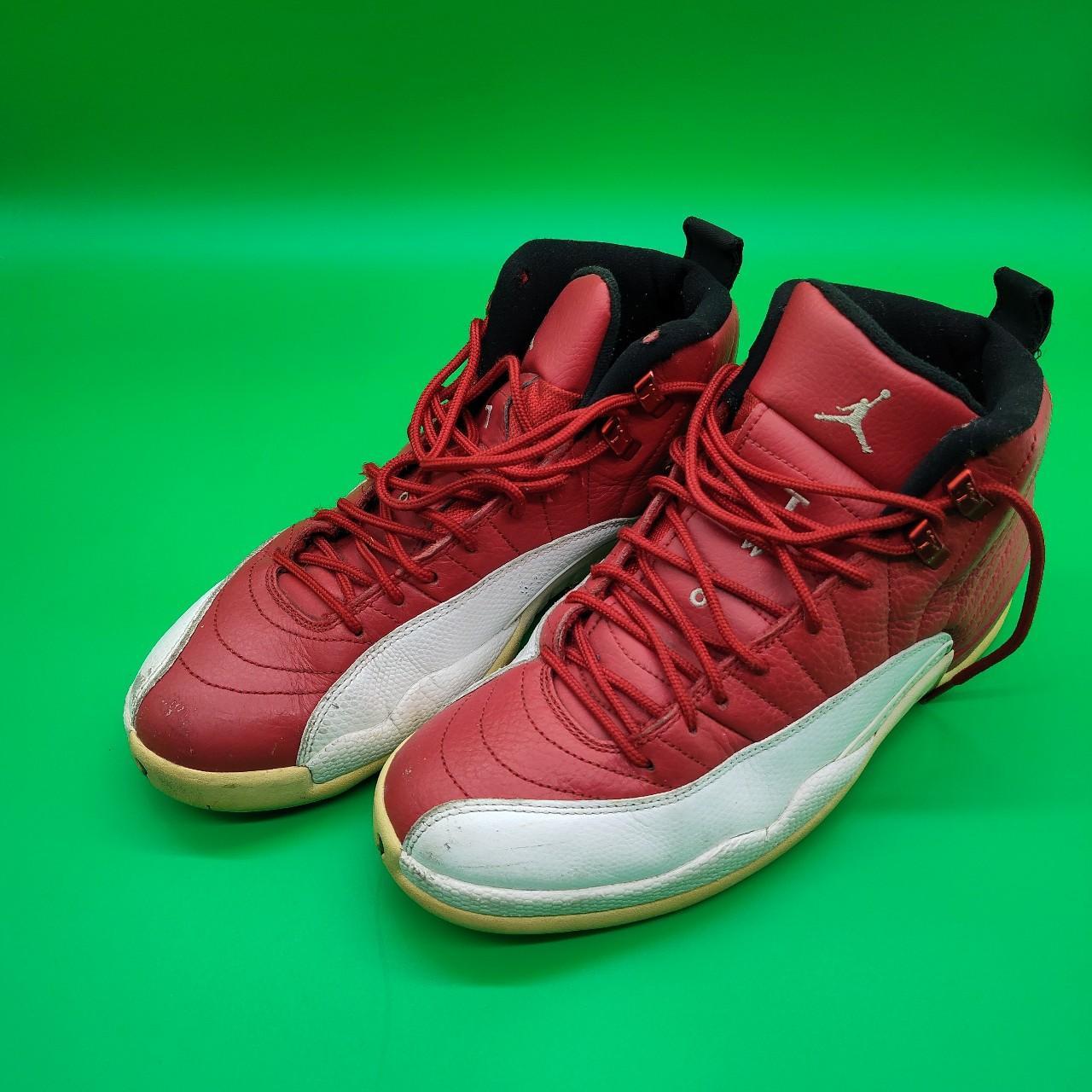 Jordan 12 gym red size 9.5 best sale