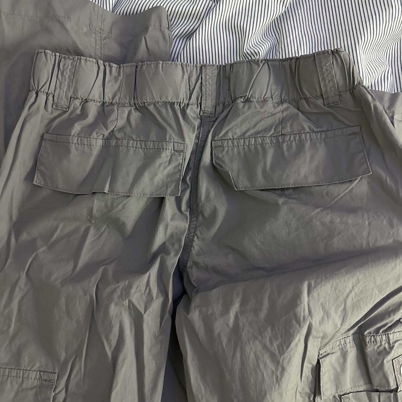 glassons low rise cargo pant grey size 6 🖤 perfect... Depop