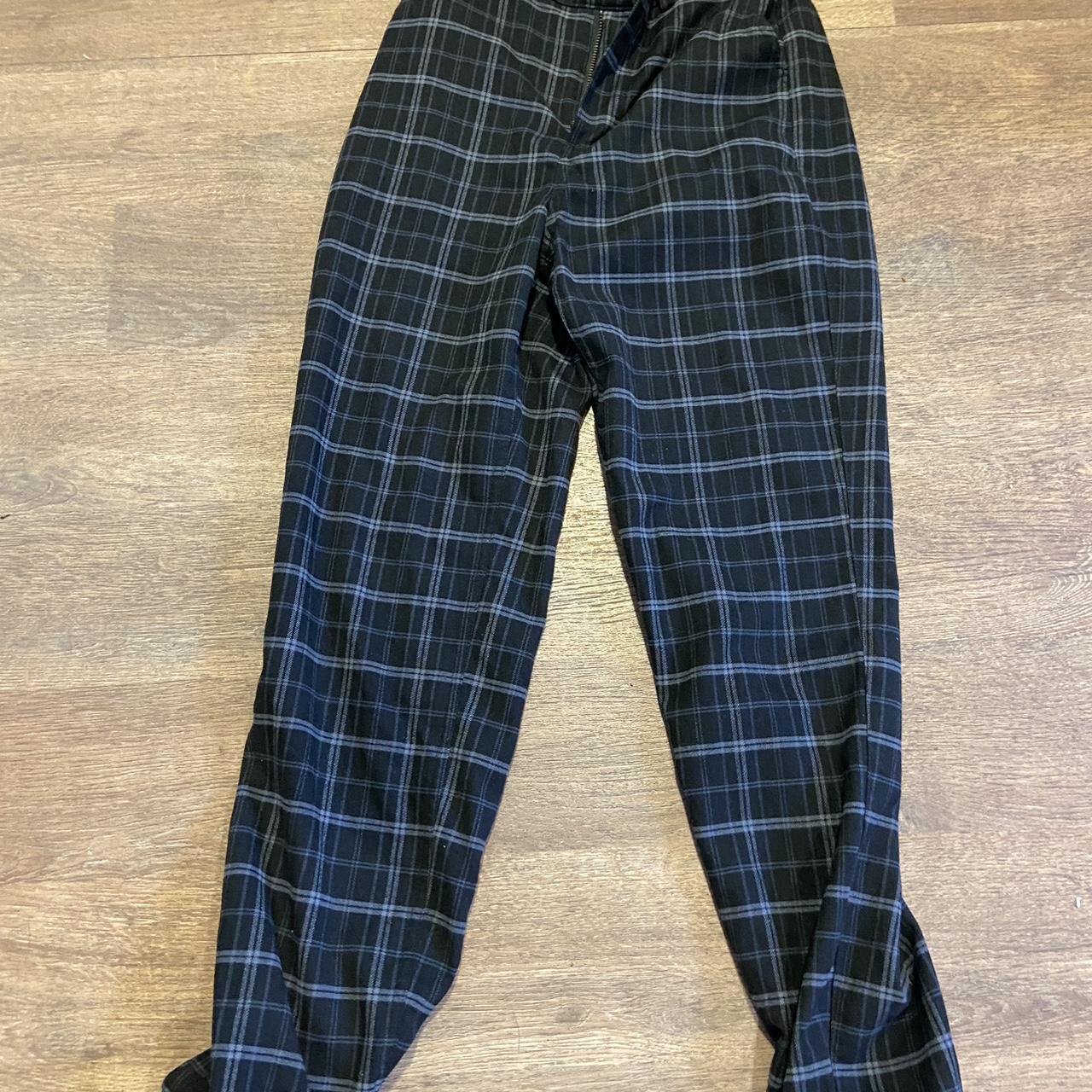 Hollister Checked Cuffed Trousers Perfect. Depop