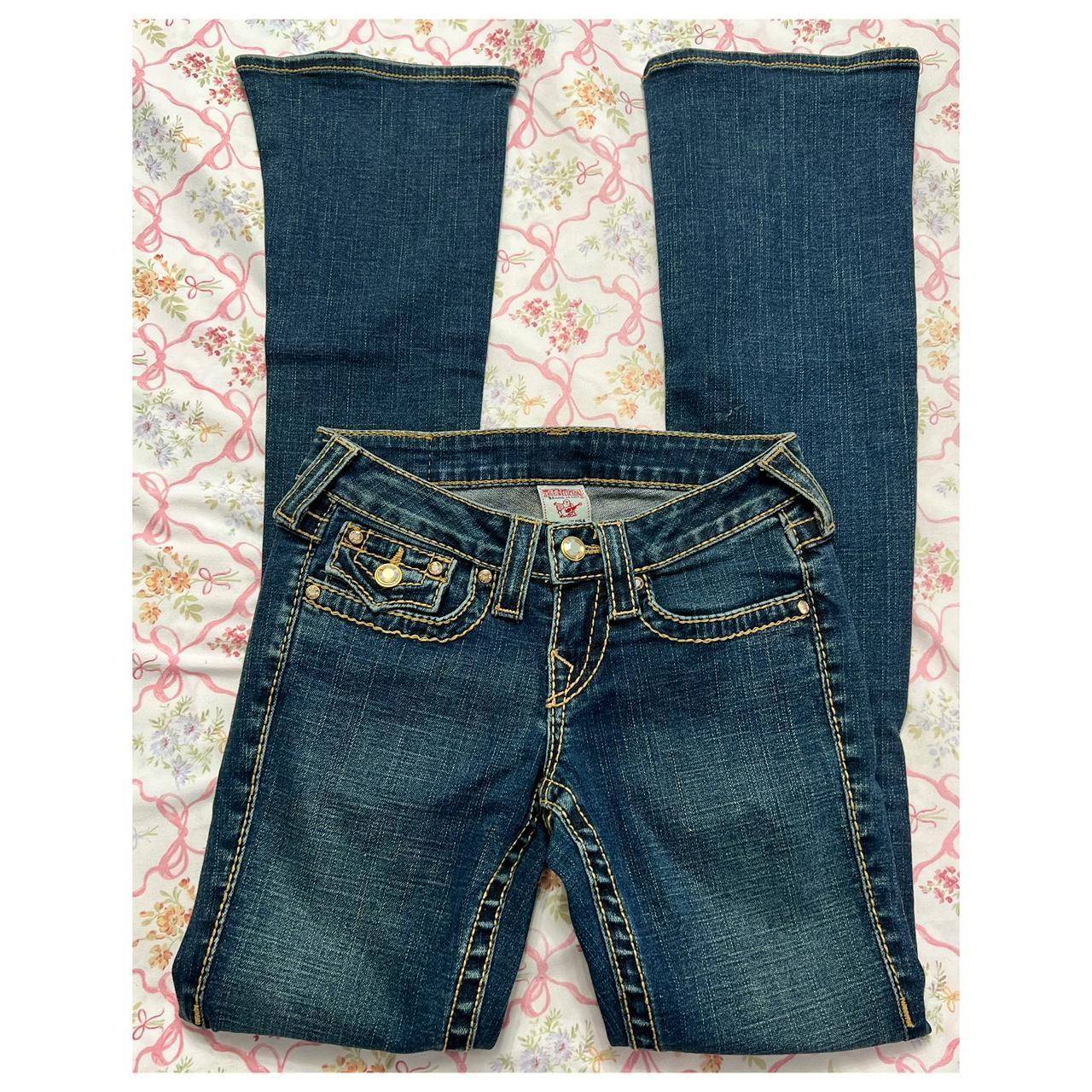 item listed by gladiolusdenim
