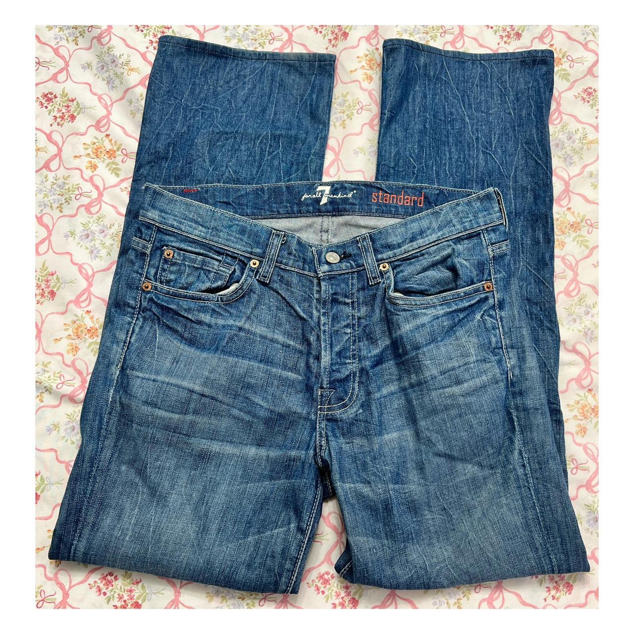 item listed by gladiolusdenim