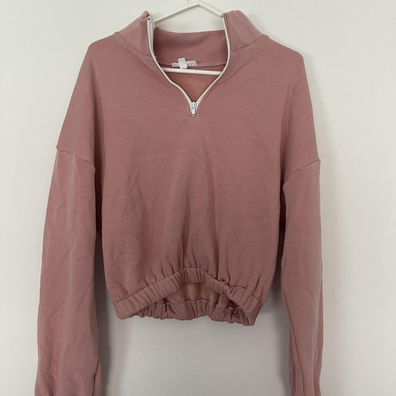 Brand; South St Size; L Only worn ONCE. Cropped... Depop