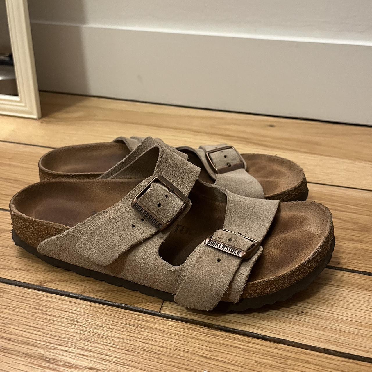 womens tan birkenstocks