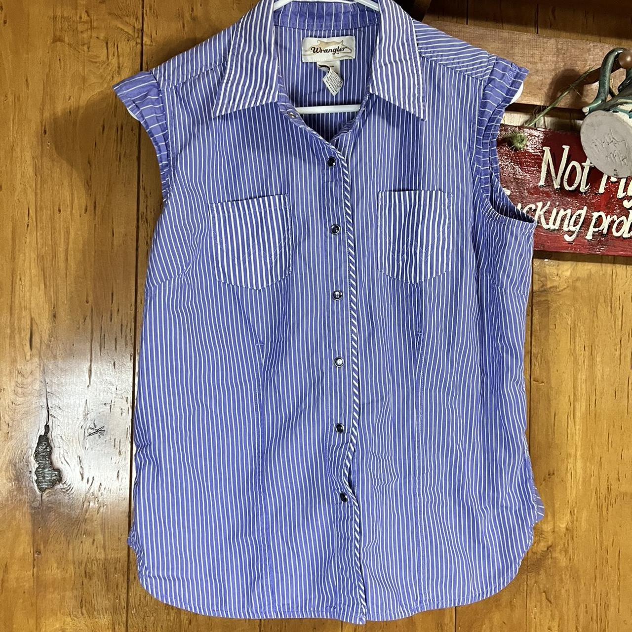Wrangler Women’s Sleeveless Snap Button Blouse Blue... Depop