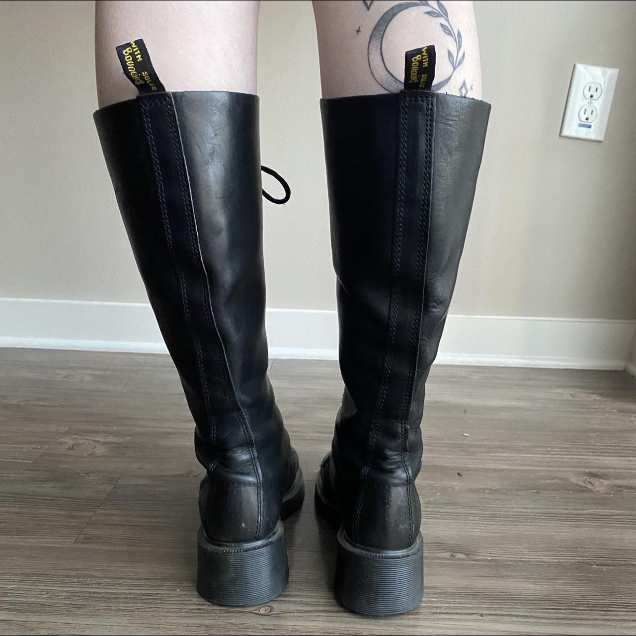 Knee high best sale doc martens womens