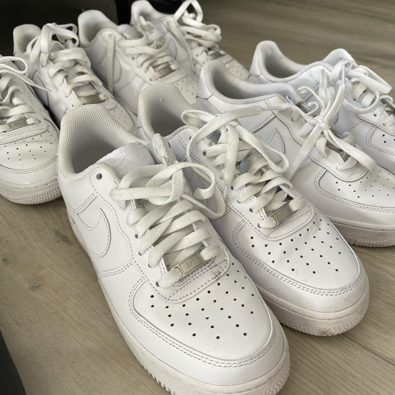 does dsw sell air force ones