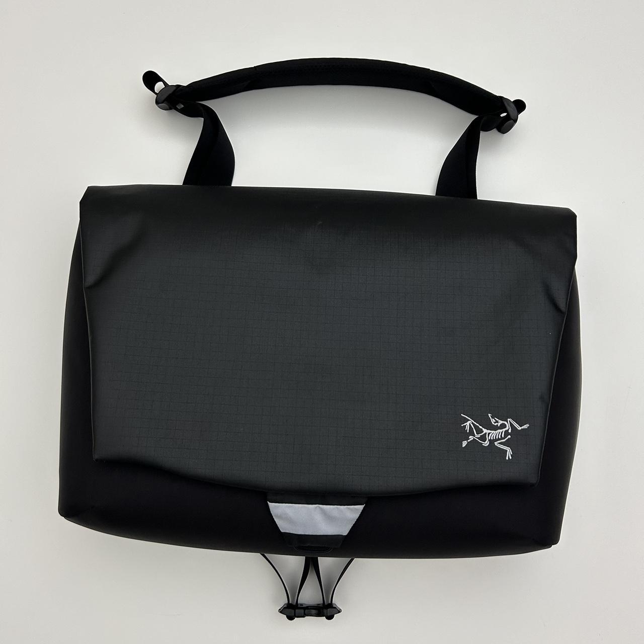 Arcteryx bag - Depop