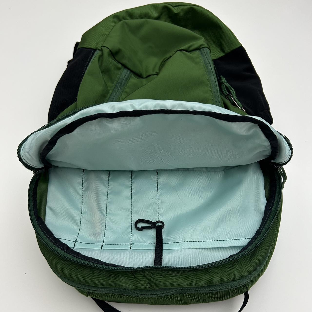 Arc’teryx Mantis 26 Backpack Green 26 Litre Backpack - Depop
