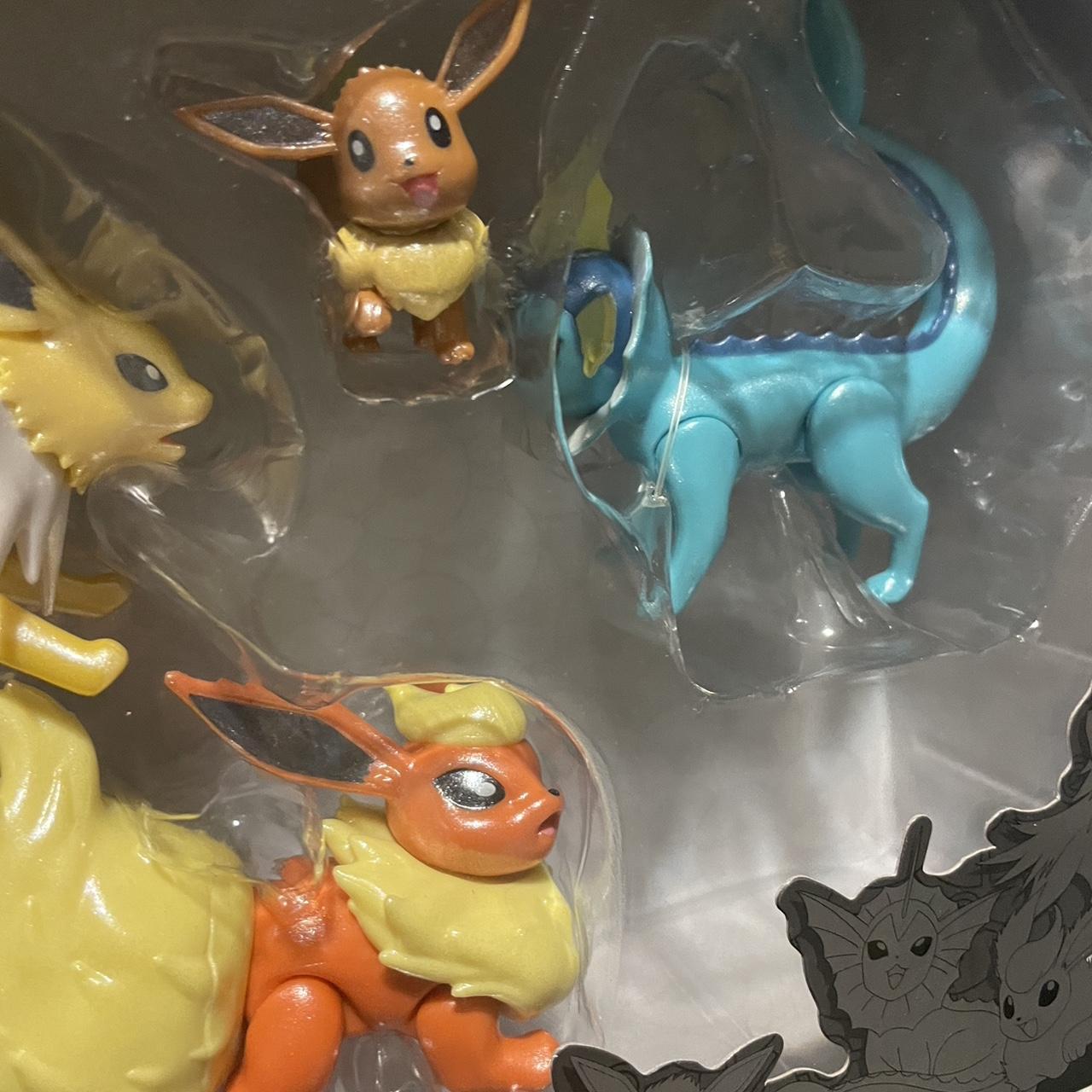  Pokemon - Select Evolution Multipack - Action Figure Series Set  (Eevee, Jolteon, Vaporeon & Flareon) : Toys & Games