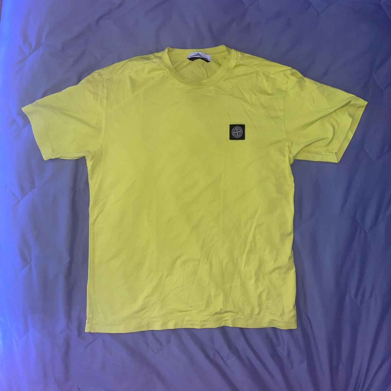 Stone island patch logo on sale tee